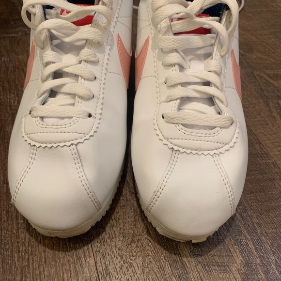 Nike Cortez - Picture 5 of 10